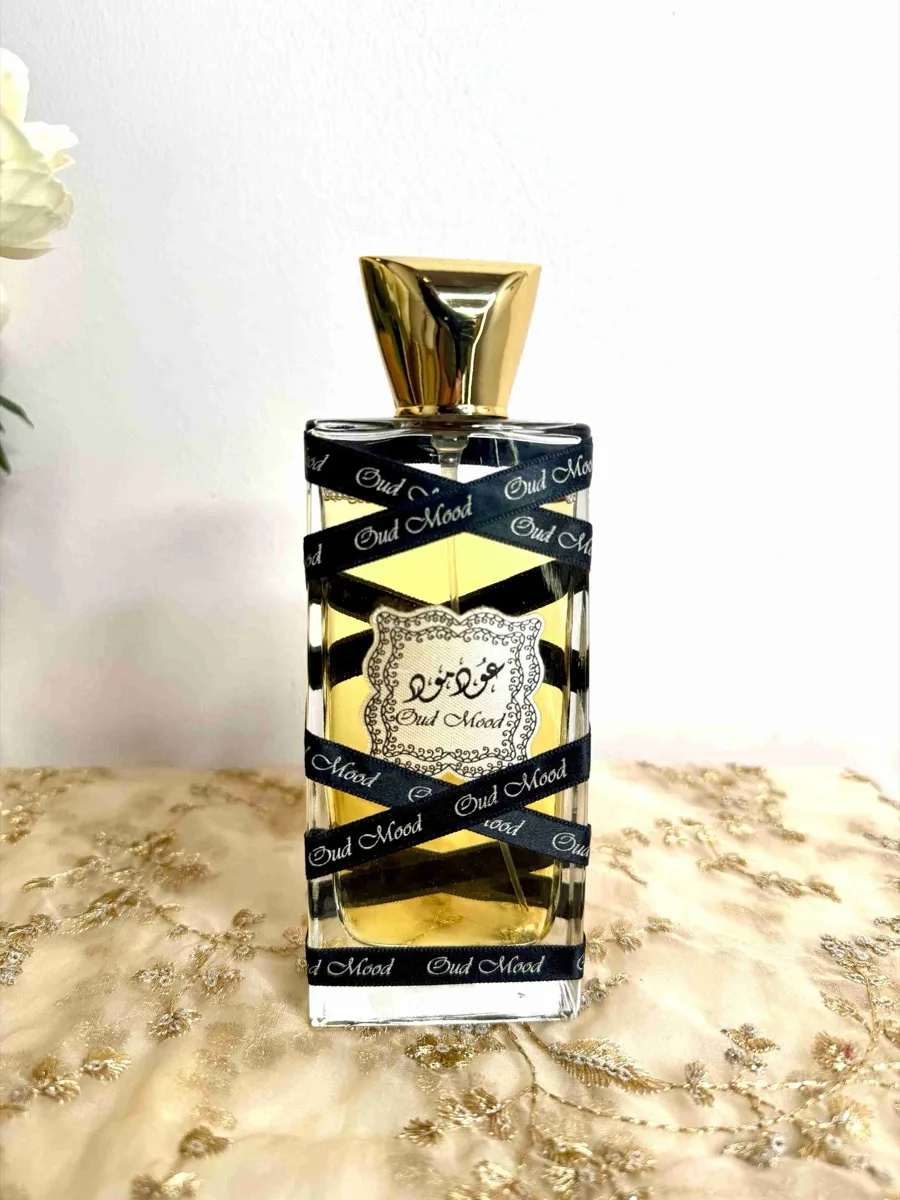 Oud Mood Eau de Parfum
